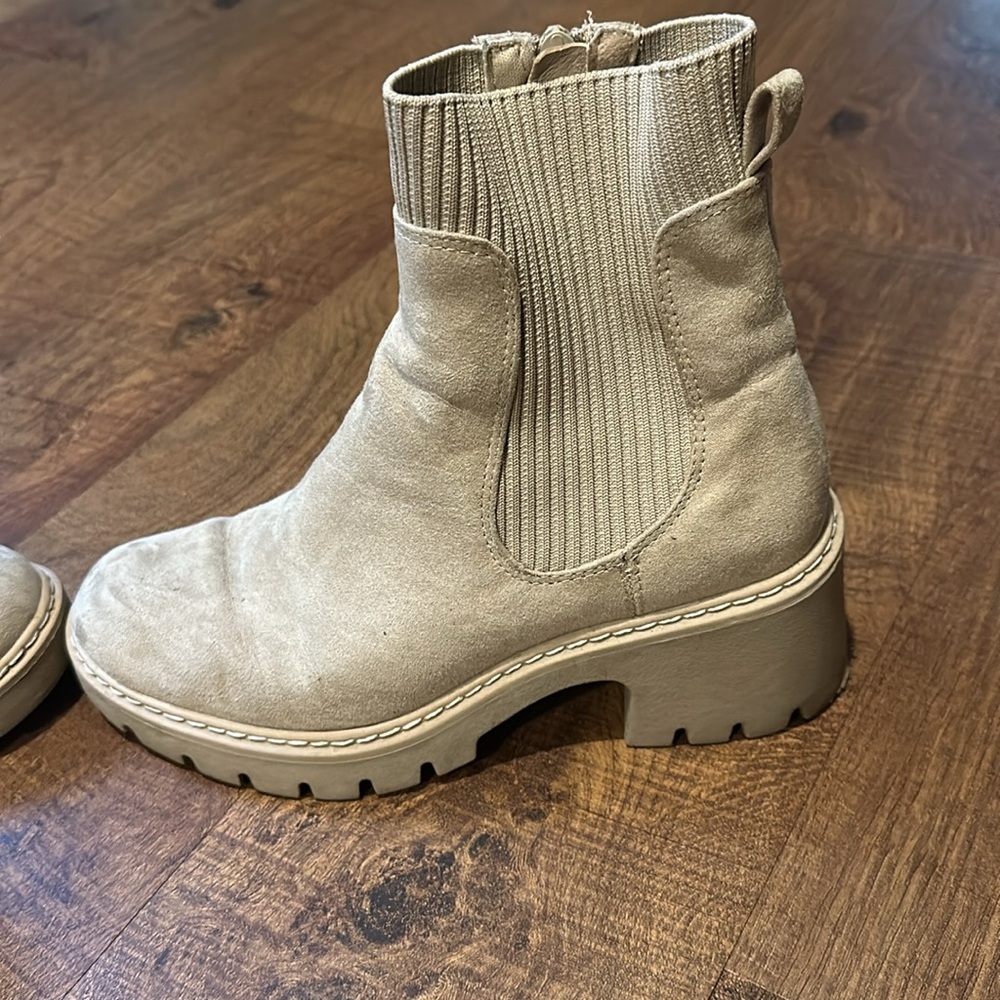 Suede Boots - Picture 13 of 13